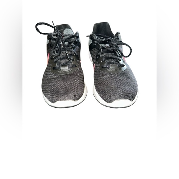 Nike Women's Revolution 6 Next Nature Shoes Black/Hyper Pink-Iron Grey Sz 8 EUC - Picture 8 of 9